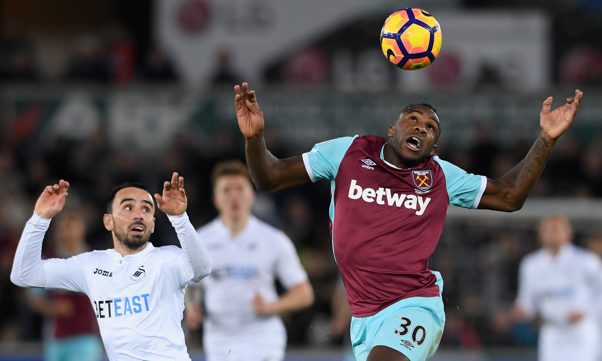 正是支撑他 正是支撑他